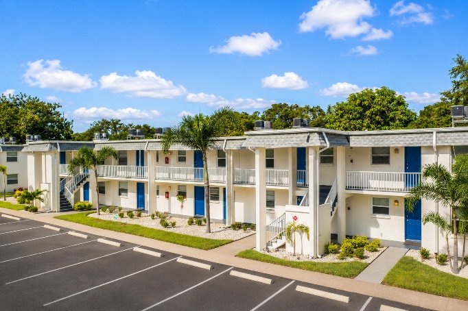 Sagamore Apartments community